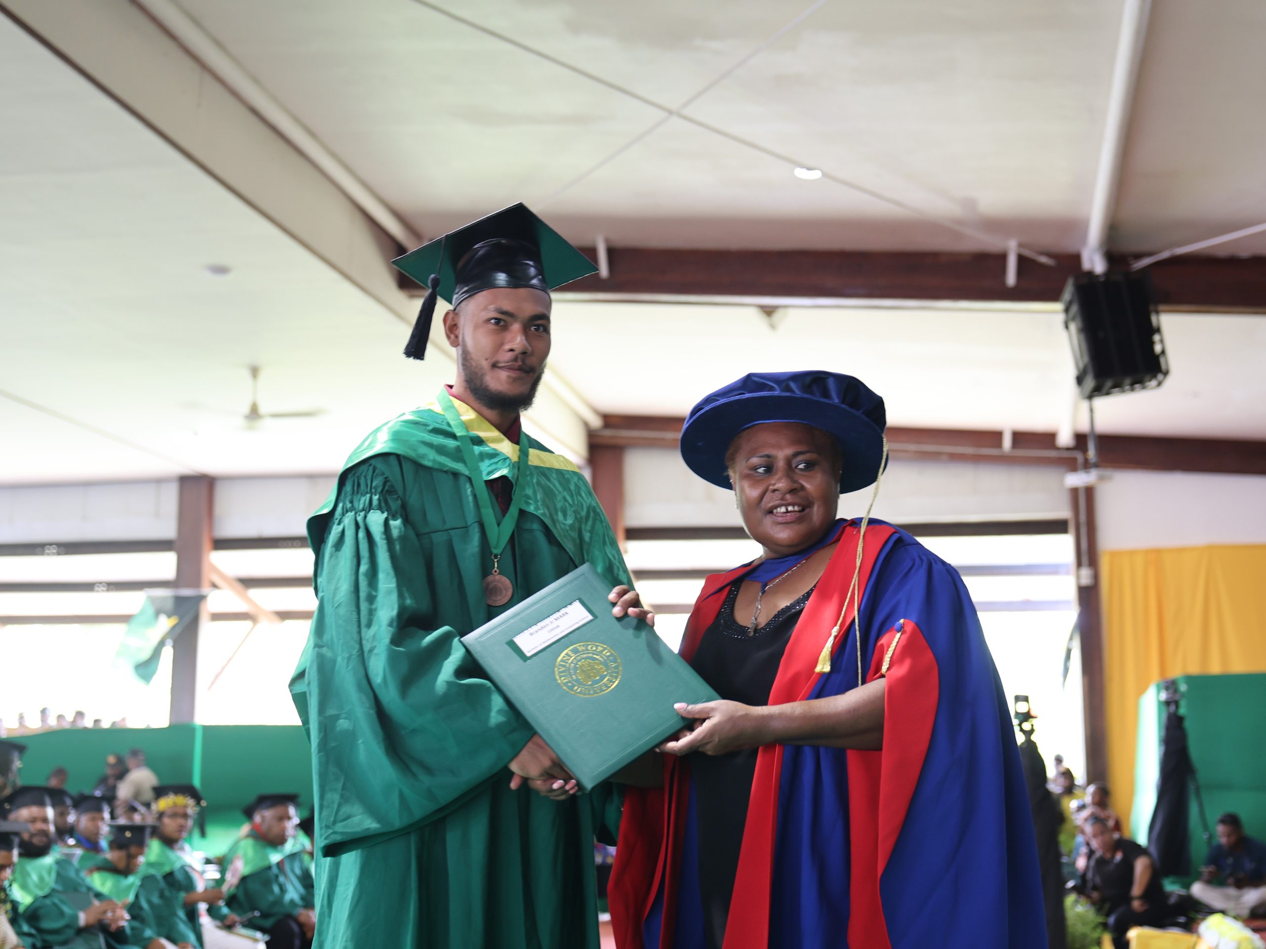 DWU graduate receives Ok Tedi Award for Academic Excellence